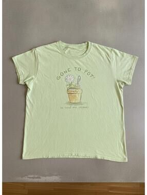 Buck Wear Women Tee L Regular Fit Green 100% Cotton Gardening Graphic Novelty